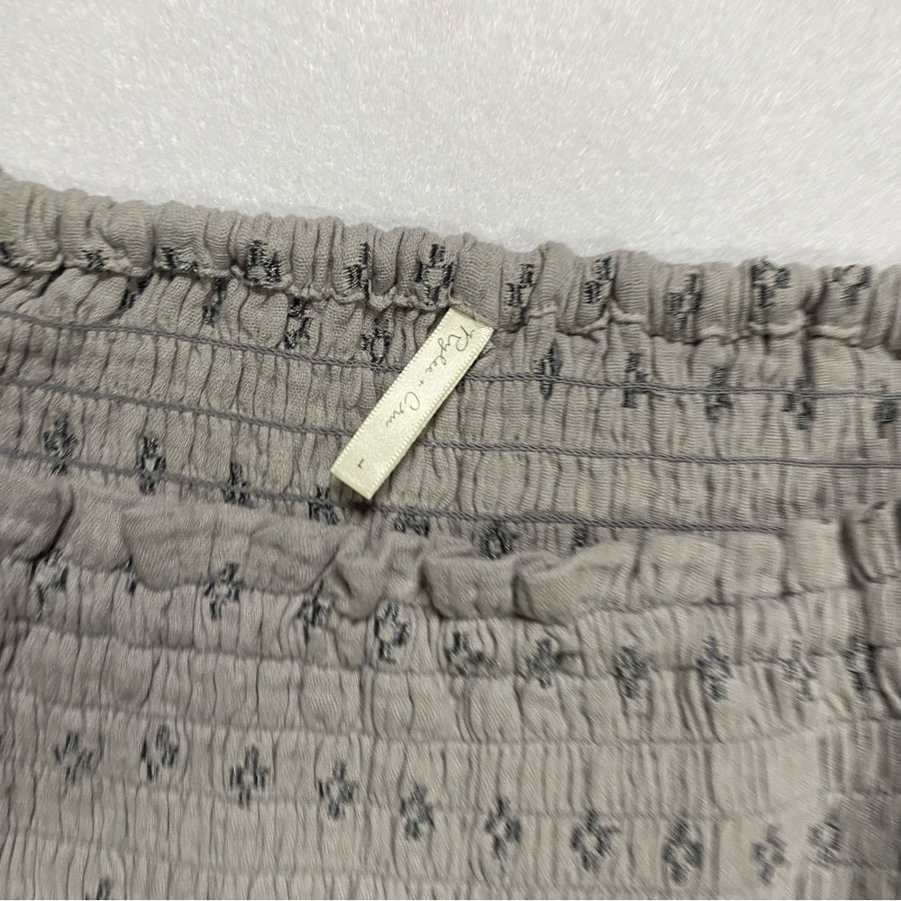 Rylee + Cru Gray Patterned Dress - Picture 3 of 7
